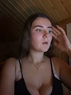 mewKate online show from October 7, 4:48 pm