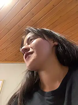 Snapshot of Camila_pinkk chatting on February 22, 5:13 pm Camila pinkk online show from February 22, 5:13 pm