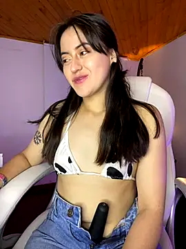 Snapshot of Camila_pinkk chatting on October 10, 3:44 pm Camila pinkk online show from October 10, 3:44 pm