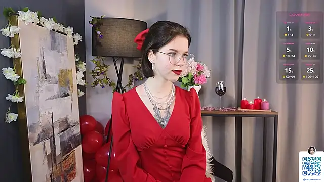 OdiliaHartnell online show from February 14, 4:52 pm