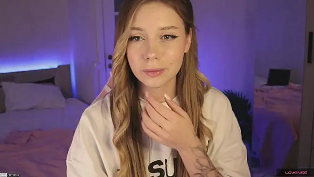 Snapshot of Tokyo_N chatting on January 28, 12:05 am Tokyo N online show from January 28, 12:05 am