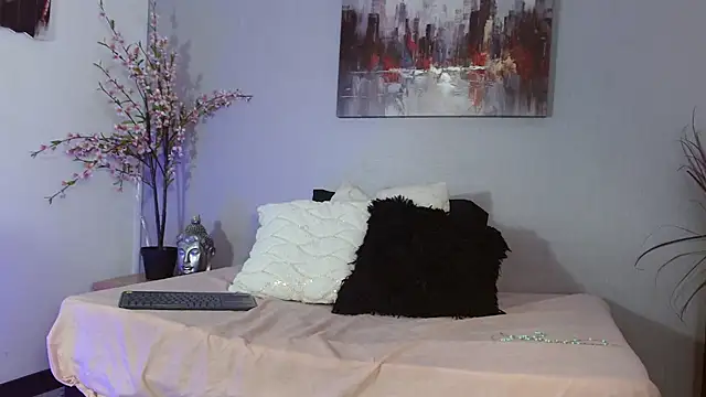 Charlot Vega  online show from March 5, 4:24 am