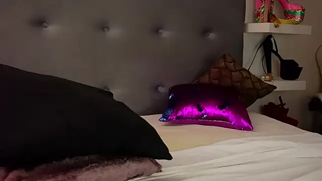 TanyaKros online show from March 13, 9:10 am