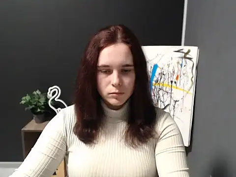 mini girly online show from January 23, 1:35 pm