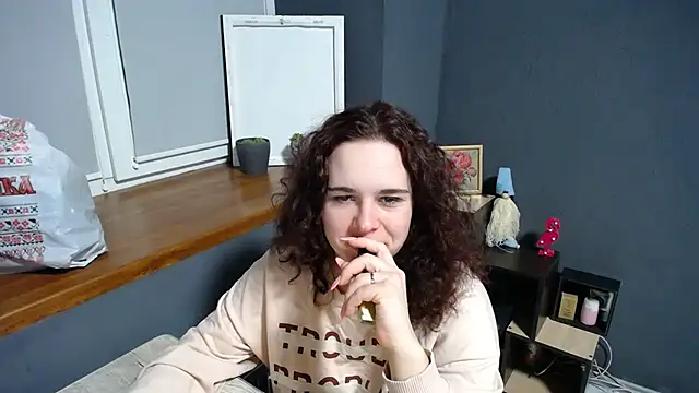 mini girly online show from January 27, 11:22 am