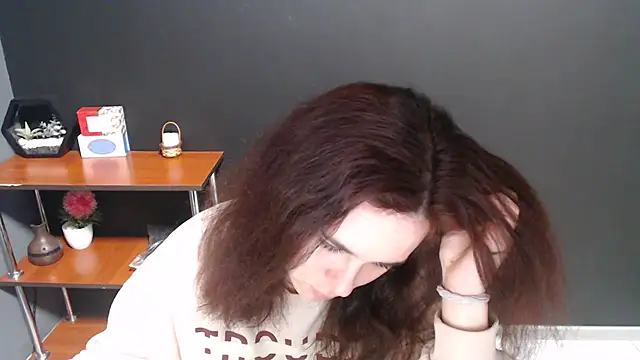 mini girly online show from January 31, 7:29 am