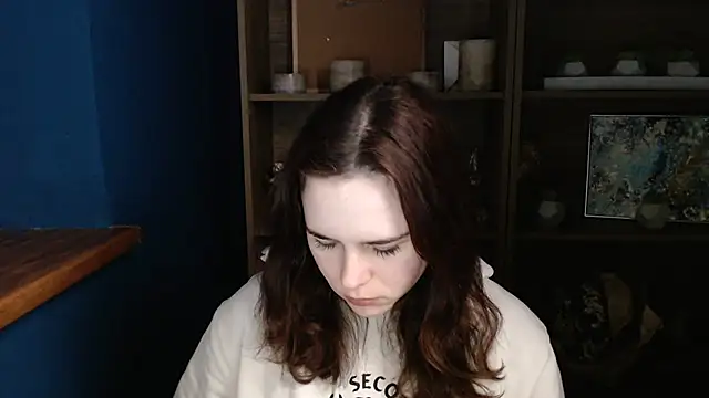 mini girly online show from February 21, 7:23 am