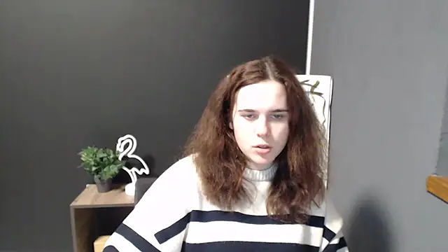 mini girly online show from February 25, 3:38 pm