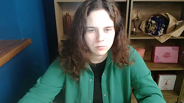 mini girly online show from October 18, 12:28 pm