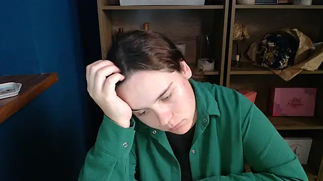 mini girly online show from October 19, 3:34 pm