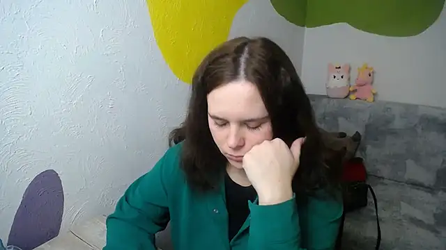 mini girly online show from November 13, 3:22 pm