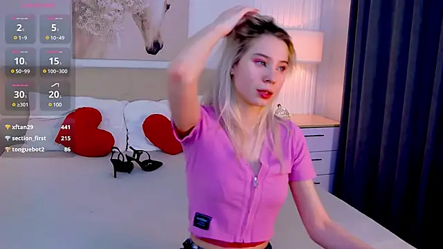 Emma plux online show from March 3, 7:43 am