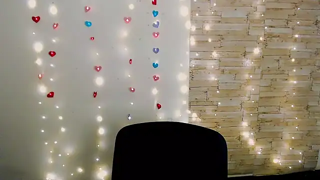 Lexi Jous online show from January 27, 2:46 pm