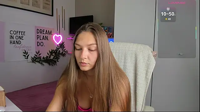 Snapshot of SofiaLolipop chatting on October 3, 1:41 pm SofiaLolipop online show from October 3, 1:41 pm