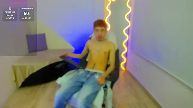 Axel tay online show from October 17, 3:31 am