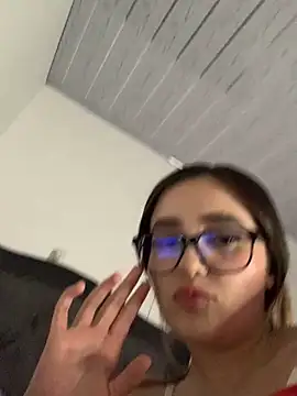 LunaShine  online show from January 24, 12:42 am