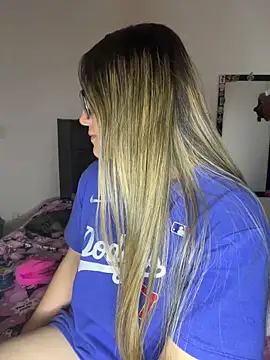 LunaShine  online show from September 28, 1:33 am