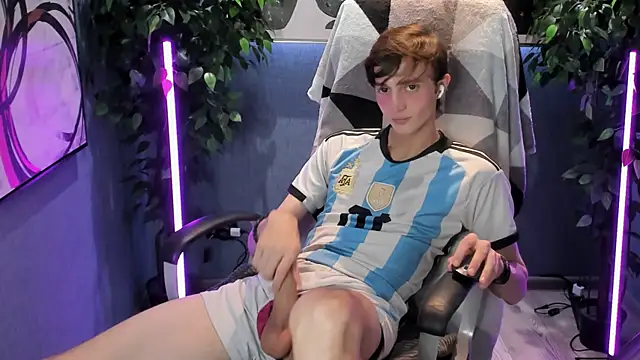 John Weasley online show from September 22, 9:22 am