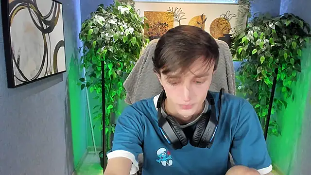 John Weasley online show from October 17, 6:16 am