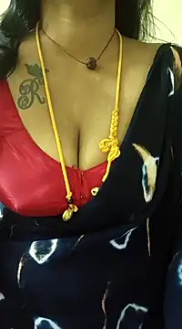 Snapshot of sriyazhini chatting on January 25, 10:28 pm sriyazhini online show from January 25, 10:28 pm