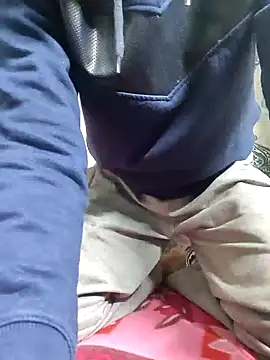 Snapshot of TOPMOON001 chatting on January 16, 8:43 am TOPMOON001 online show from January 16, 8:43 am