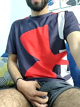 Snapshot of TOPMOON001 chatting on February 24, 11:21 am TOPMOON001 online show from February 24, 11:21 am