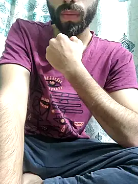 Snapshot of TOPMOON001 chatting on March 3, 8:38 am TOPMOON001 online show from March 3, 8:38 am