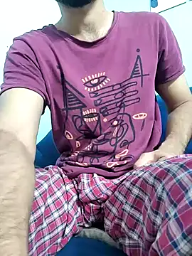 Snapshot of TOPMOON001 chatting on October 15, 8:36 am TOPMOON001 online show from October 15, 8:36 am