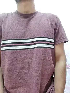 Snapshot of TOPMOON001 chatting on November 23, 6:13 am TOPMOON001 online show from November 23, 6:13 am