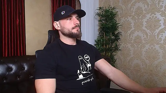 AdamJamesonn online show from March 12, 5:57 am