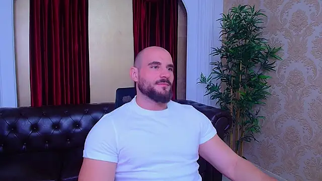 AdamJamesonn online show from September 20, 5:41 am