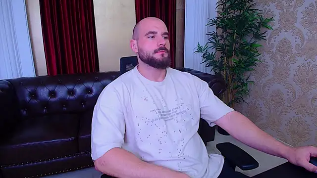 AdamJamesonn online show from October 9, 4:54 am