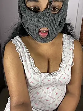 ArathyNambyarMallu online show from January 21, 3:32 pm