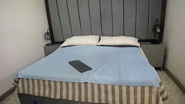 VickyBoobss online show from February 21, 8:38 pm