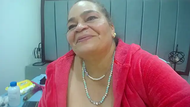 VickyBoobss online show from February 26, 11:15 pm