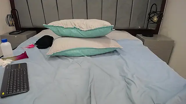 VickyBoobss online show from March 5, 4:57 pm