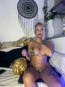 CheekyChels online show from February 17, 8:26 pm