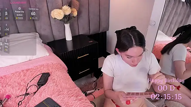 chelsea bolton  online show from October 13, 12:27 pm