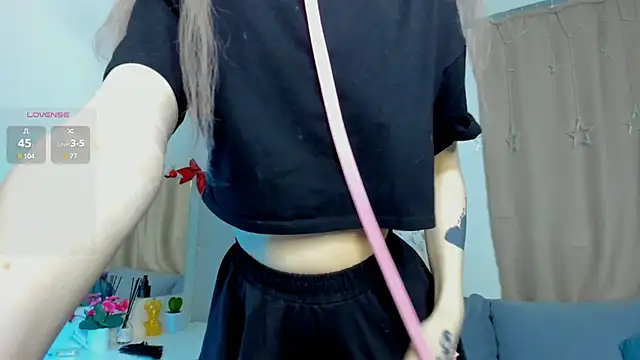 Emily  Mooree online show from January 9, 10:31 am