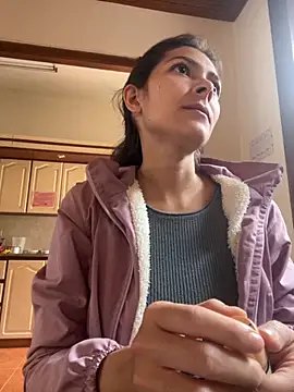 Aleska Miami online show from September 22, 1:46 pm