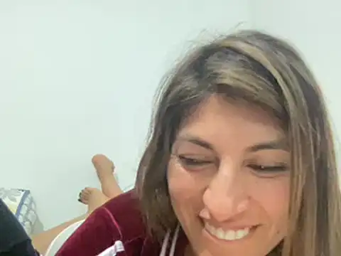 LunaBeya online show from March 10, 3:30 pm