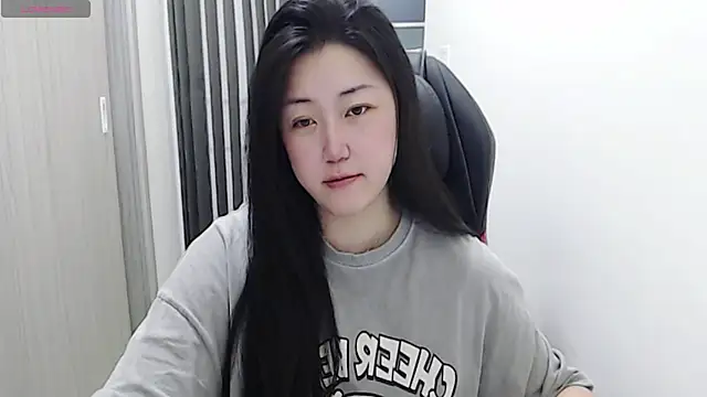 minnie9009 online show from March 21, 1:56 pm