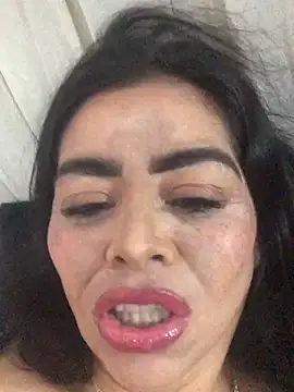 Snapshot of lashula chatting on October 4, 9:57 pm lashula online show from October 4, 9:57 pm