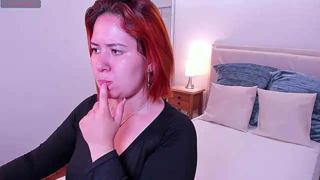 zoes milee online show from January 30, 11:33 am