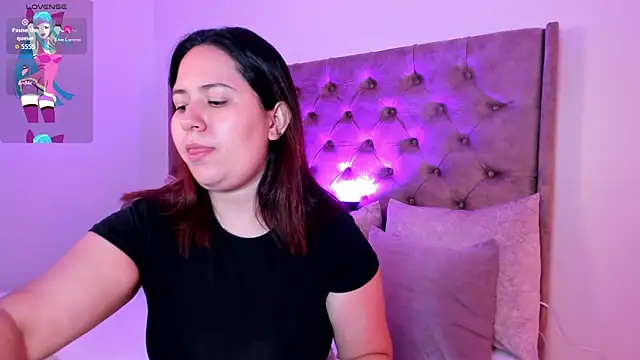 zoes milee online show from October 16, 11:33 am