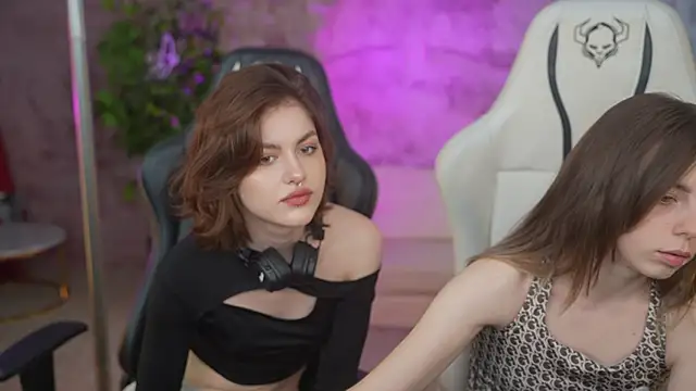 Lika Secret  online show from January 27, 3:50 pm