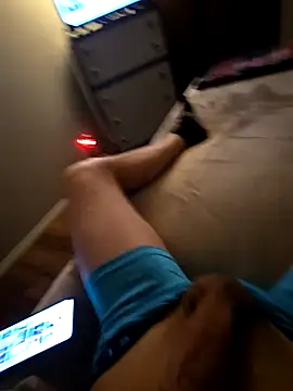 Snapshot of Rzemtsefg chatting on November 20, 11:26 pm Rzemtsefg online show from November 20, 11:26 pm