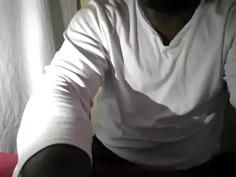 Snapshot of Dube501 chatting on February 27, 3:26 pm Dube501 online show from February 27, 3:26 pm