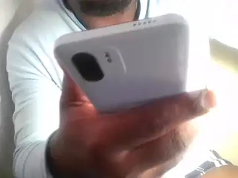 Snapshot of Dube501 chatting on March 4, 7:19 am Dube501 online show from March 4, 7:19 am