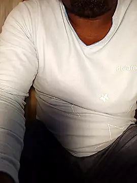 Snapshot of Dube501 chatting on September 29, 6:24 pm Dube501 online show from September 29, 6:24 pm